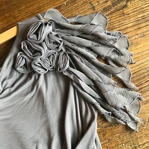 NWOT Kische Sleeveless Tunic with Roses - Size S